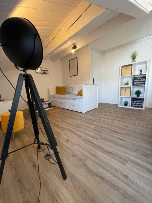 ואלנס Studio Cosy, En Centre, Proche Gare, Vue Degagee מראה חיצוני תמונה